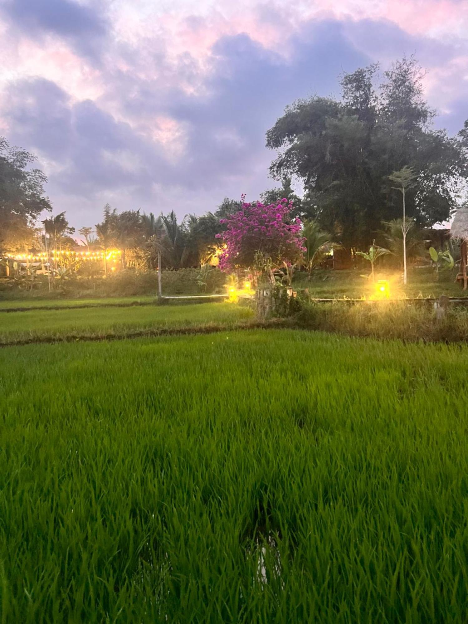 Komleo Farm Hotel Buon Ma Thuot Exterior foto