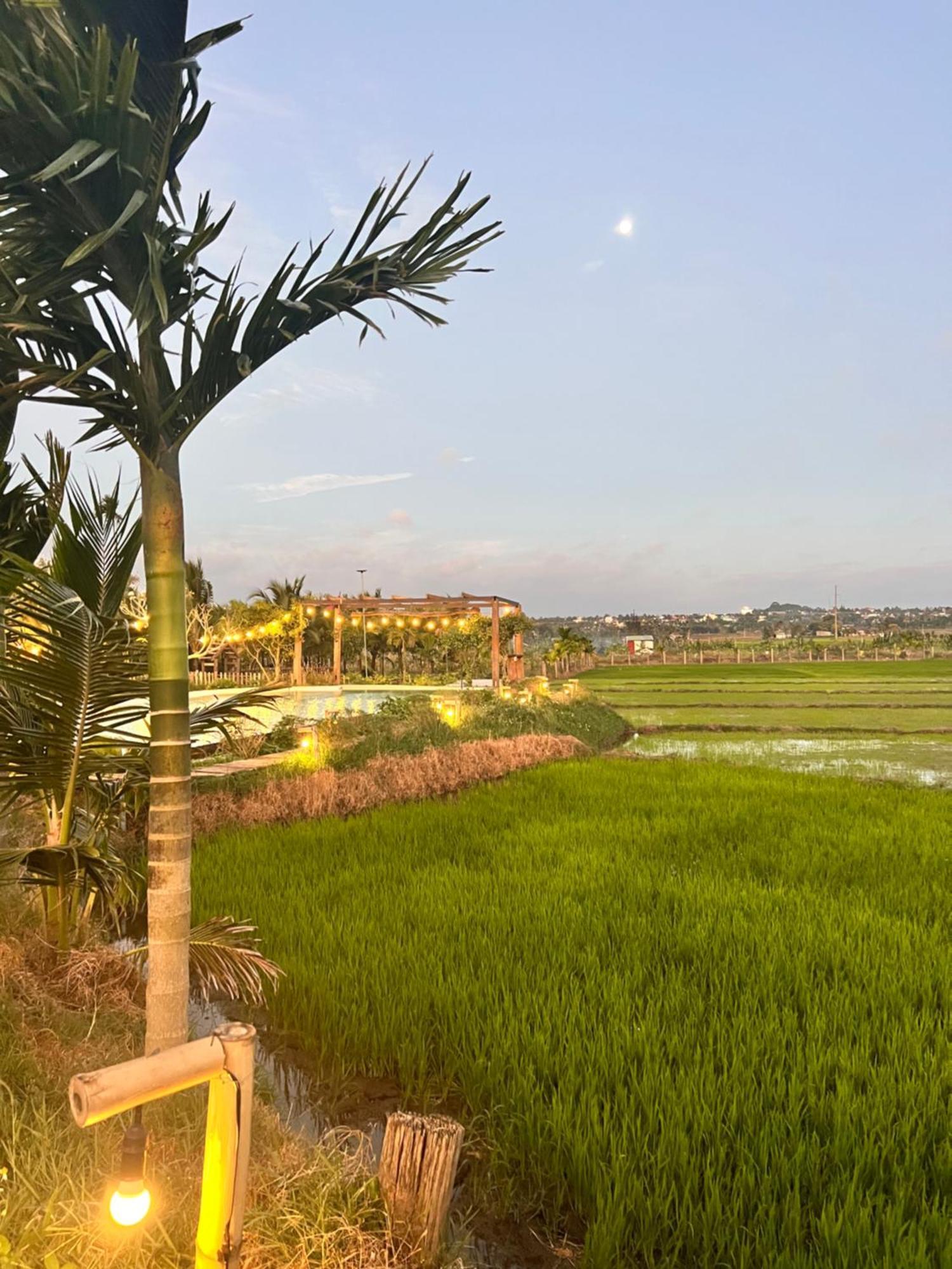Komleo Farm Hotel Buon Ma Thuot Exterior foto
