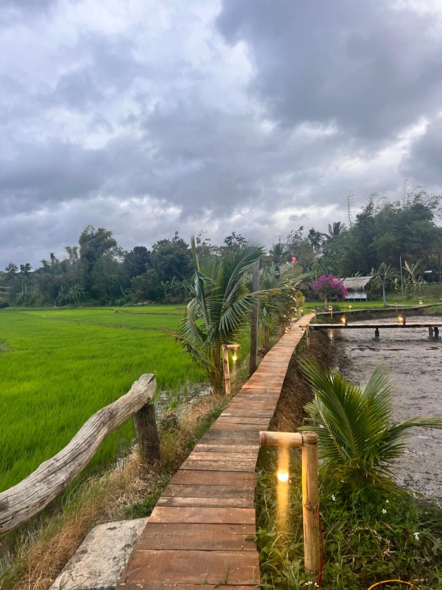 Komleo Farm Hotel Buon Ma Thuot Exterior foto